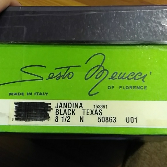 SESTO MEUCCI Made in Italy Heels - Picture 4 of 5